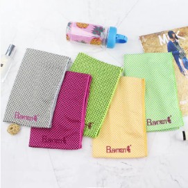 Wat is een koelhanddoek?