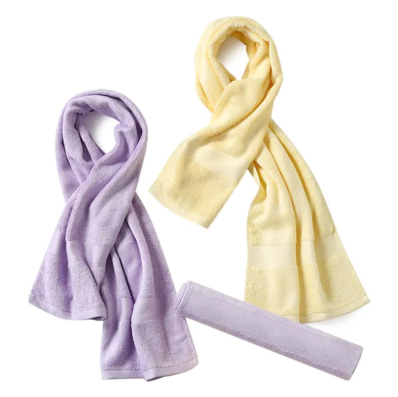 Waarom voelt een natte handdoek heter aan dan een droge?